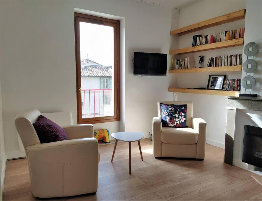 Bel Appartement Au Coeur De La Cite Medievale ซอมมิแยร์ ภายนอก รูปภาพ
