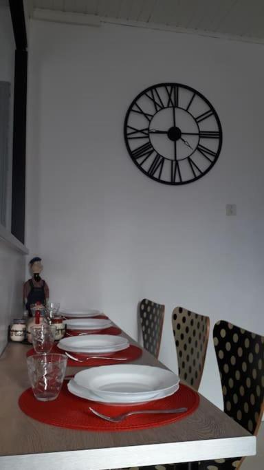 Bel Appartement Au Coeur De La Cite Medievale ซอมมิแยร์ ภายนอก รูปภาพ