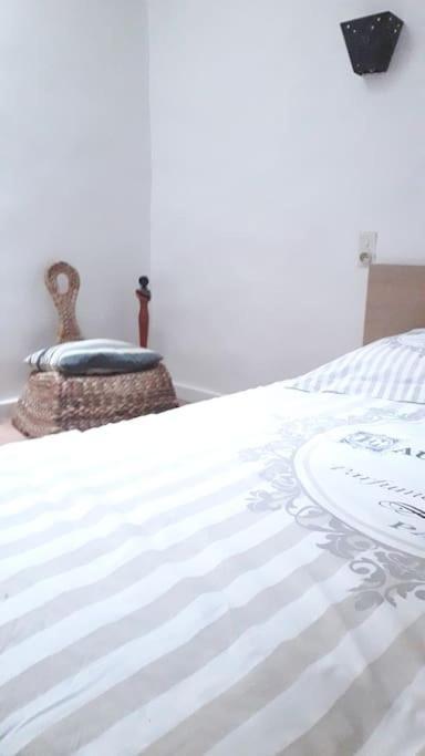 Bel Appartement Au Coeur De La Cite Medievale ซอมมิแยร์ ภายนอก รูปภาพ
