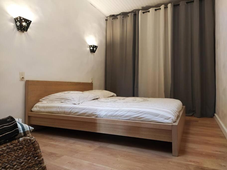 Bel Appartement Au Coeur De La Cite Medievale ซอมมิแยร์ ภายนอก รูปภาพ